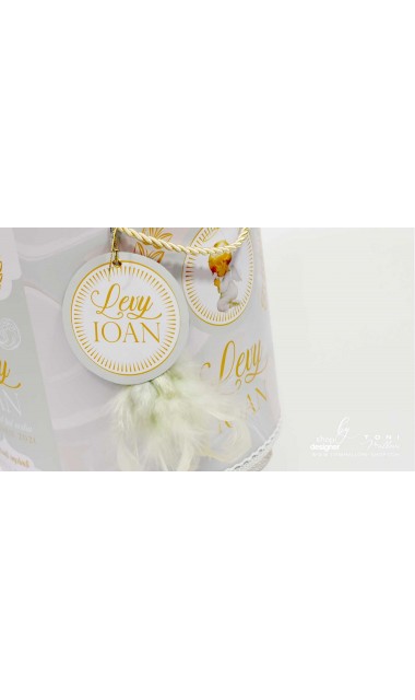 Trusou de botez cu ingeri si broderie personalizata aurie si pattern marble crem mint 9